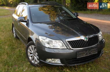 Универсал Skoda Octavia 2012 в 
