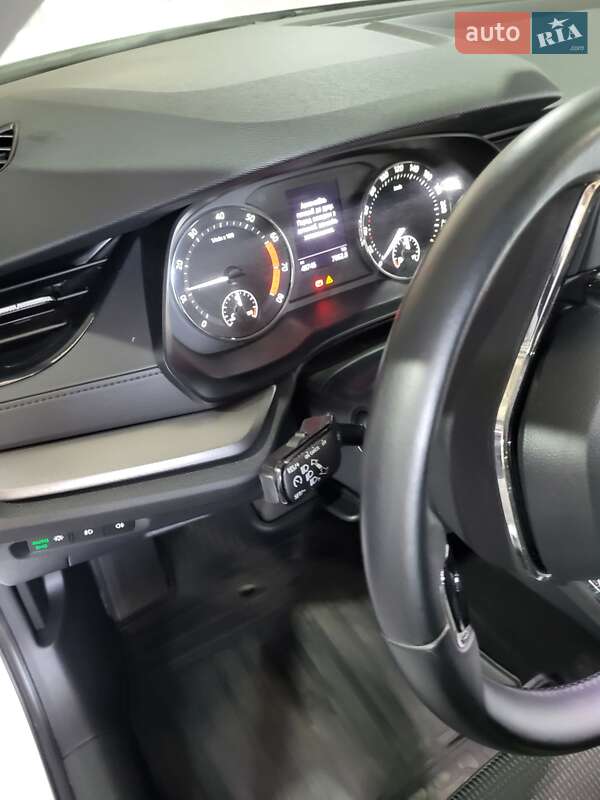 Лифтбек Skoda Octavia 2022 в Днепре