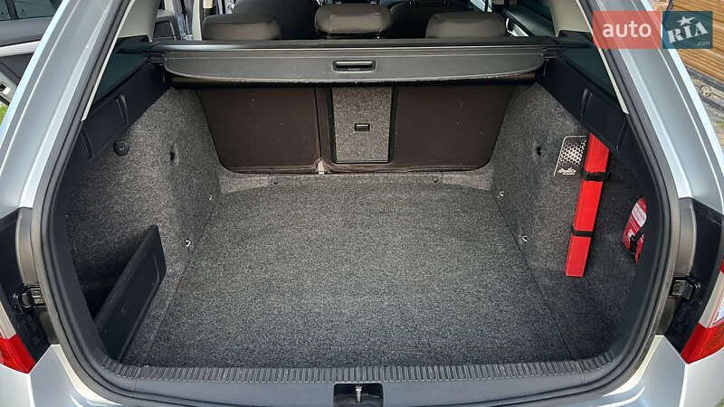 Універсал Skoda Octavia 2016 в Прилуках