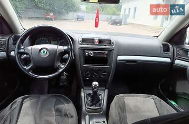 Ліфтбек Skoda Octavia 2006 в 