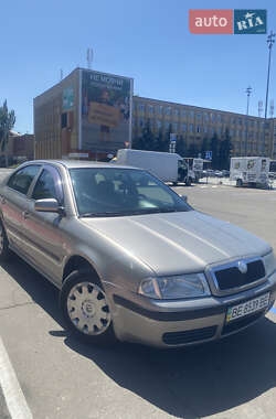 Лифтбек Skoda Octavia 2006 в Николаеве
