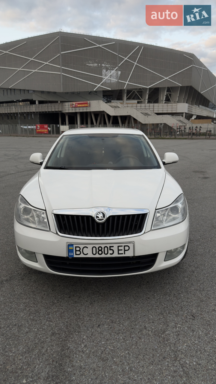 2010 Skoda Octavia - мініатюра 22