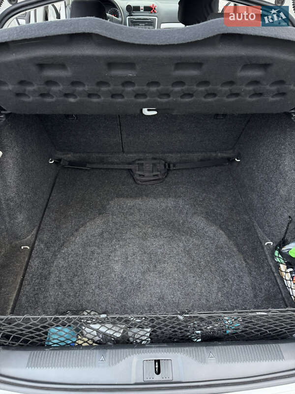 Лифтбек Skoda Octavia 2011 в Пустомытах