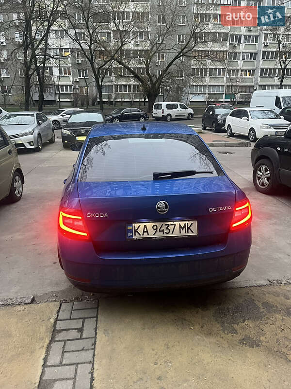 Лифтбек Skoda Octavia 2019 в Киеве