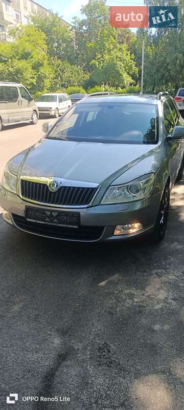 Универсал Skoda Octavia 2012 в 
