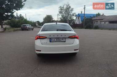 Лифтбек Skoda Octavia 2021 в 