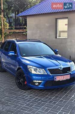 Универсал Skoda Octavia 2012 в Каменском