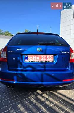Универсал Skoda Octavia 2012 в 
