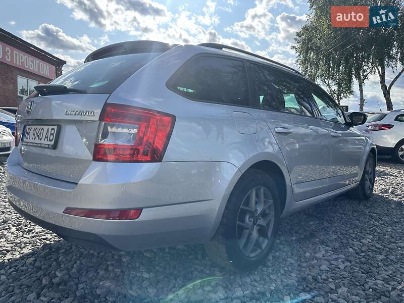 Универсал Skoda Octavia 2013 в Смеле