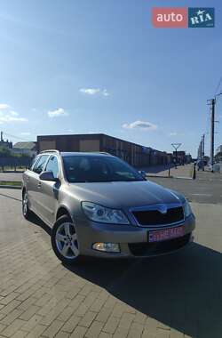 Универсал Skoda Octavia 2009 в Белой Церкви