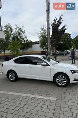 Лифтбек Skoda Octavia 2019 в 