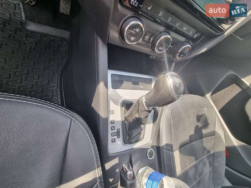Ліфтбек Skoda Octavia 2014 в Дніпрі