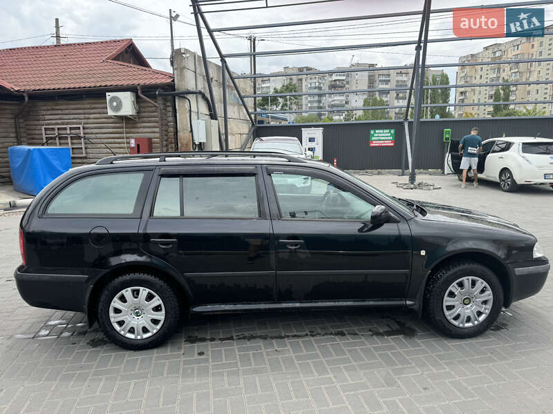 Универсал Skoda Octavia 2002 в Николаеве фото 4 Универсал Skoda Octavia 2002 в Николаеве