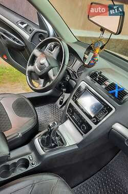 Лифтбек Skoda Octavia 2012 в 