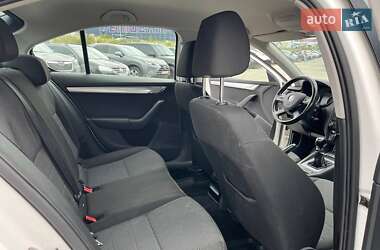 Лифтбек Skoda Octavia 2014 в 