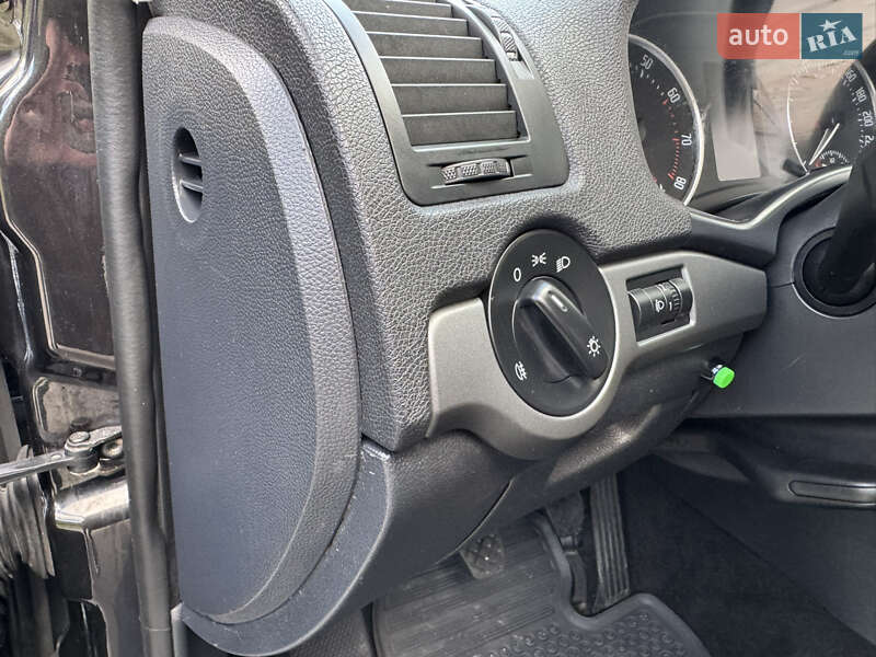 Ліфтбек Skoda Octavia 2008 в Смілі