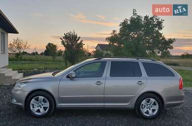 Универсал Skoda Octavia 2011 в 
