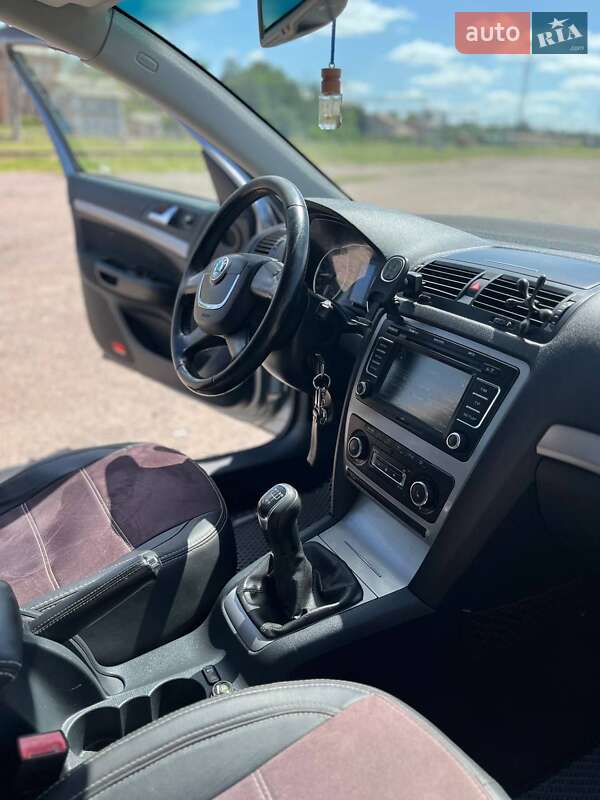 Універсал Skoda Octavia 2012 в Бердичеві