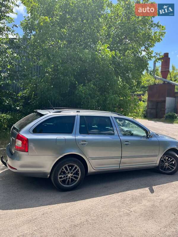 Універсал Skoda Octavia 2012 в Бердичеві