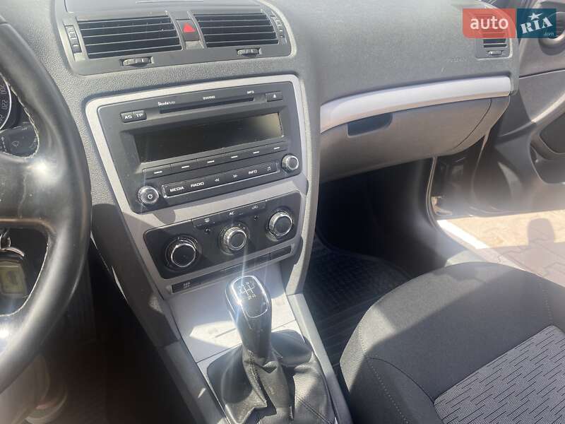 Ліфтбек Skoda Octavia 2012 в Києві