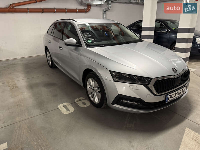 Універсал Skoda Octavia 2020 в Стрию