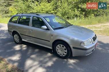 Универсал Skoda Octavia 2001 в 