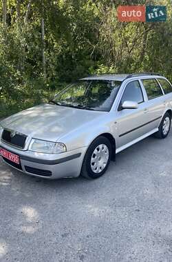 Универсал Skoda Octavia 2001 в 