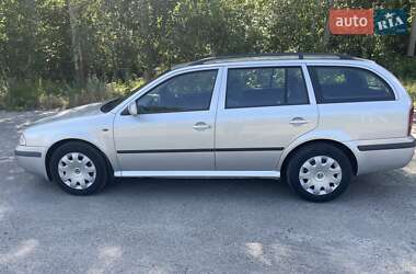Универсал Skoda Octavia 2001 в 