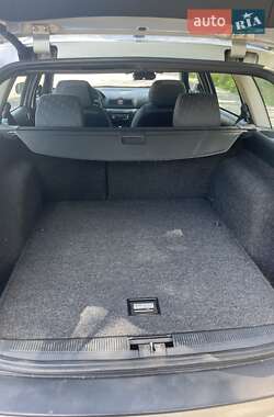Универсал Skoda Octavia 2001 в 