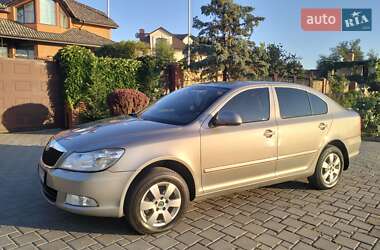 Лифтбек Skoda Octavia 2011 в Николаеве