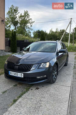 Универсал Skoda Octavia 2017 в Воловце