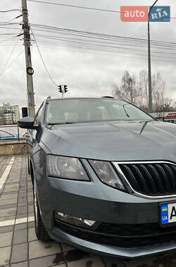 Универсал Skoda Octavia 2018 в 