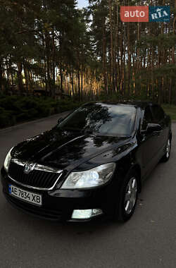 Лифтбек Skoda Octavia 2010 в Новомосковске