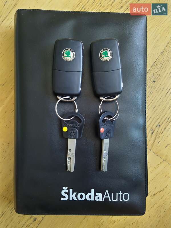 Лифтбек Skoda Octavia 2008 в Ивано-Франковске