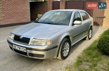 Лифтбек Skoda Octavia 2008 в 