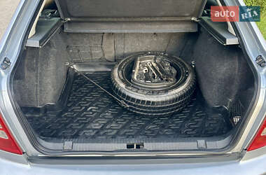 Лифтбек Skoda Octavia 2008 в 