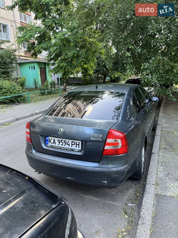 Лифтбек Skoda Octavia 2004 в Киеве