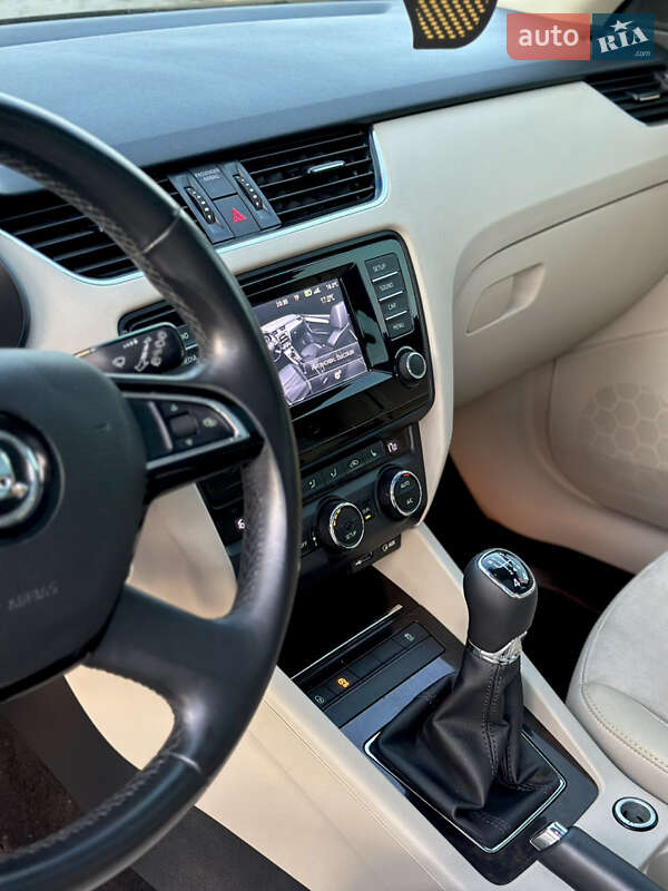 Універсал Skoda Octavia 2014 в Хмельницькому