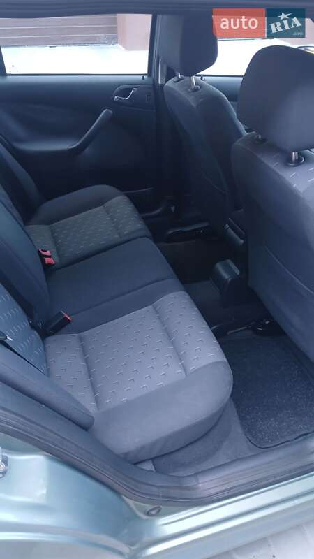 Универсал Skoda Octavia 2003 в Ивано-Франковске