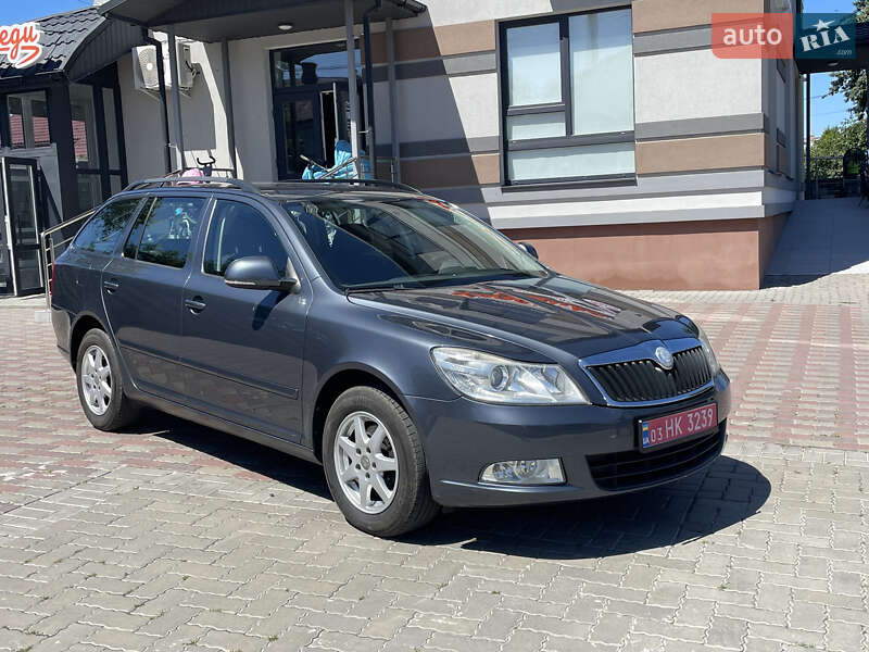 Универсал Skoda Octavia 2010 в 
