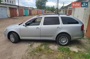 Универсал Skoda Octavia 2011 в Чернигове