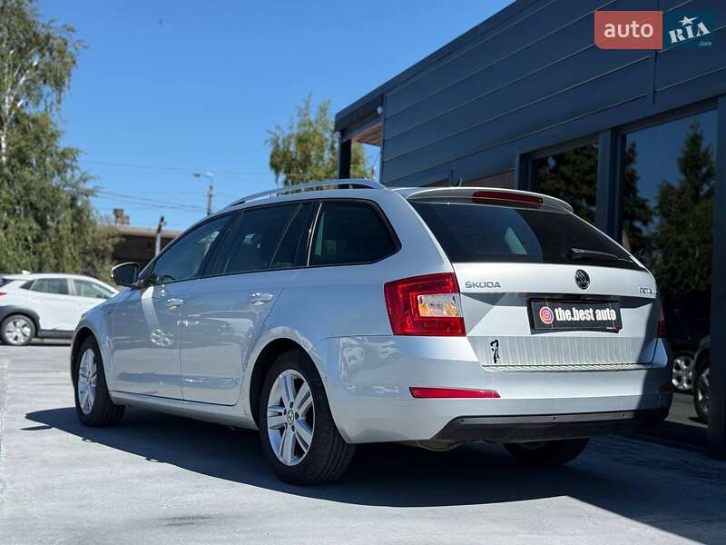 Универсал Skoda Octavia 2016 в Ровно