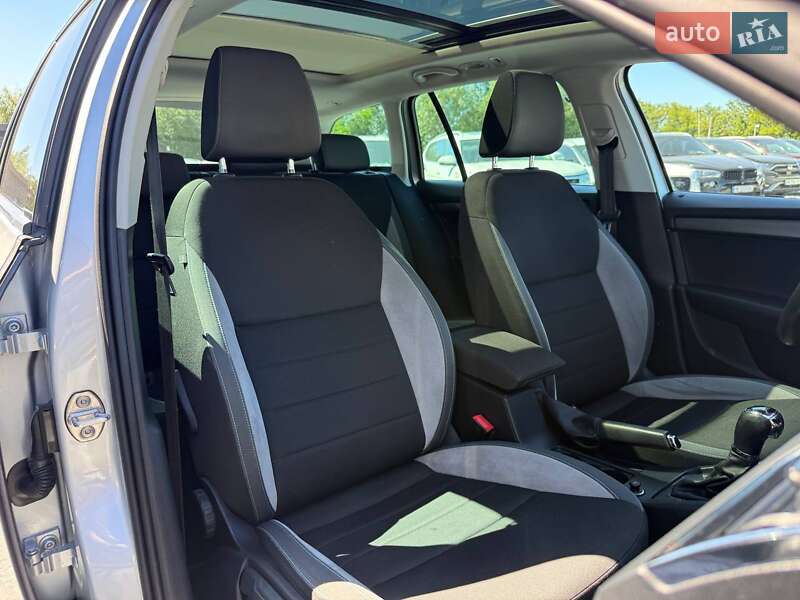 Универсал Skoda Octavia 2016 в Ровно