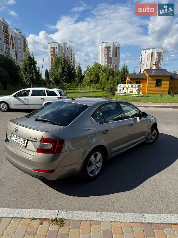 Лифтбек Skoda Octavia 2014 в Киеве