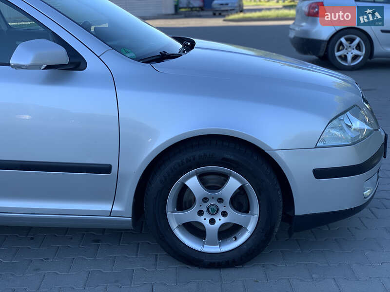 Универсал Skoda Octavia 2006 в Староконстантинове