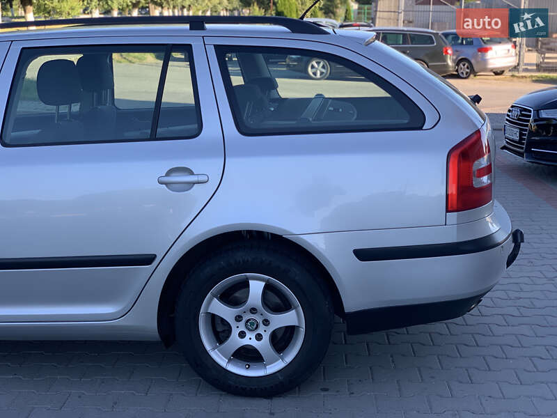 Универсал Skoda Octavia 2006 в Староконстантинове