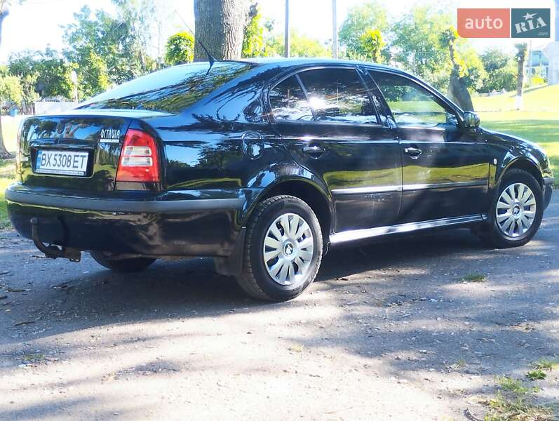 Лифтбек Skoda Octavia 2001 в Теофиполе
