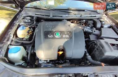 Ліфтбек Skoda Octavia 2001 в 