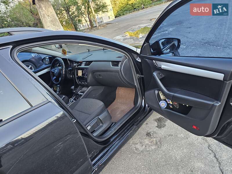 Универсал Skoda Octavia 2014 в Киеве