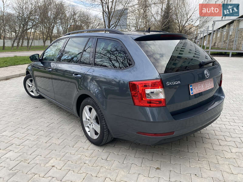 Универсал Skoda Octavia 2019 в Каменец-Подольском